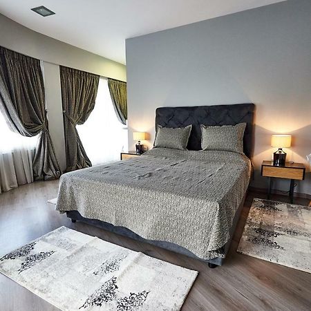 Luxury Apartment Athena Bagian luar foto