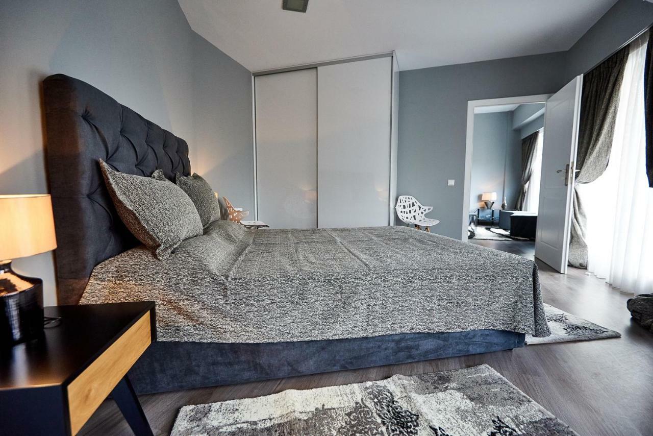 Luxury Apartment Athena Bagian luar foto
